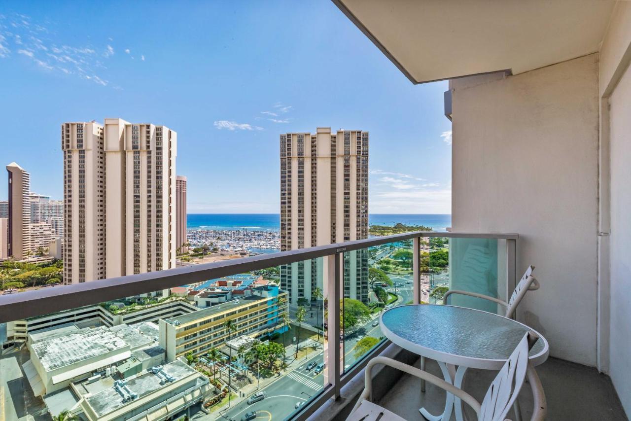 Castle At Ala Moana Hotel Honolulu Esterno foto